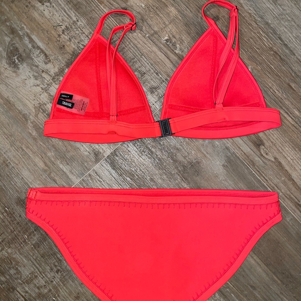 Triangl Crochet Swim Set with carrying bag - Picture 4 of 8
